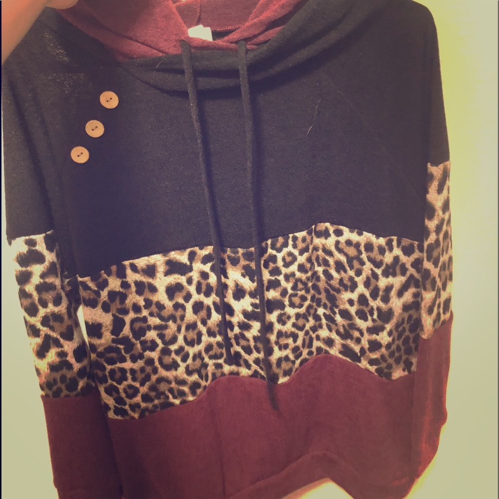 Cheetah sweatshirt